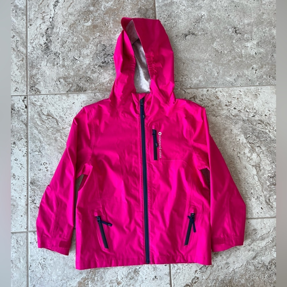 Vineyard Vines Girls’ Harbor Shell Rain Wind Jacket, Rhododendron Pink, size M